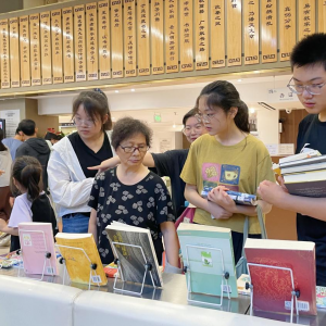 徐州云龍區(qū)：多彩書香點亮盛夏之夜